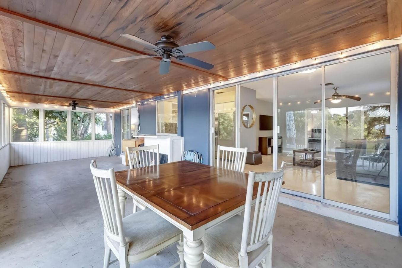 Waterfront Apartment Private Patio Pool Fort Lauderdale Bagian luar foto